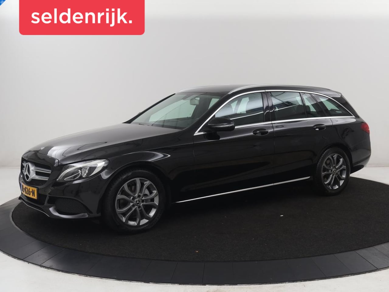 Mercedes-Benz C-klasse Estate - 180 Business Solution | Half leder | Stoelverwarming | Navigatie | Bluetooth | Camera | Pa - AutoWereld.nl