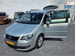 Volkswagen Touran - 1.4 TSI Trendline 5 deurs zeer netjes