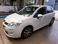 Citroën C3 - 1.2 PURETECH AUTOMAAT AIRCO ECC NIEUWSTAAT