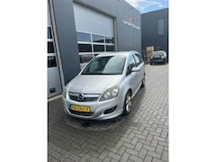 Opel Zafira - 1.8 Selection