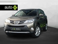 Toyota RAV4 - 2.0 Executive Business 4WD / Trekhaak / Camera / Stoelverwarming