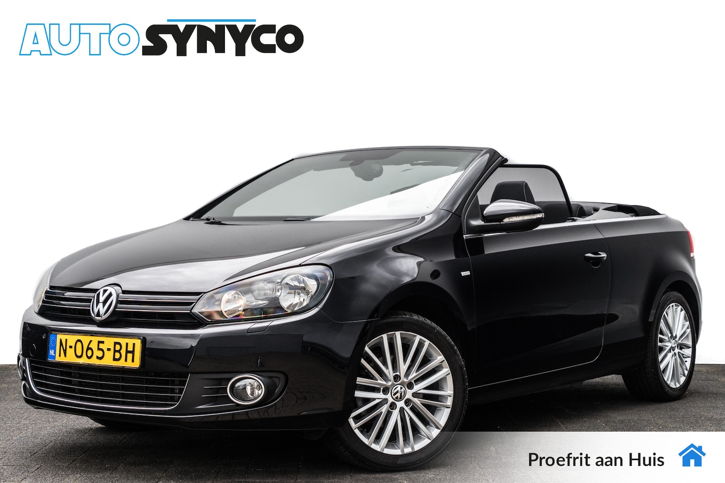 Volkswagen Golf Cabriolet - 1.2 TSI Cup BlueMotion | Trekhaak | PDC | Cruise Control | Stoelverwarming - AutoWereld.nl