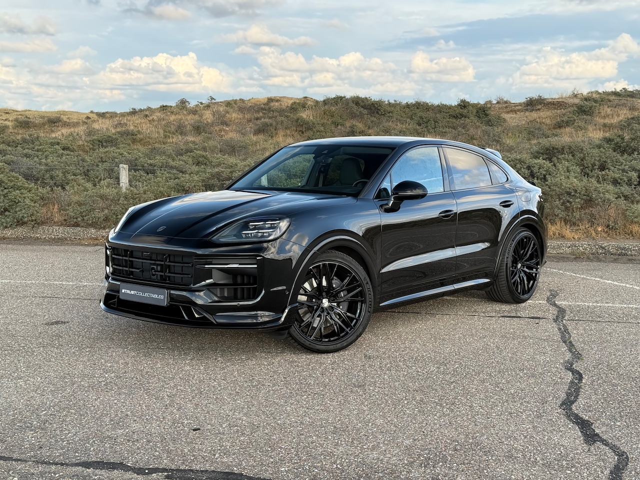 Porsche Cayenne Coupé - 3.0 E-Hybrid Black Edition | Techart | Softclose | SportDesign | - AutoWereld.nl