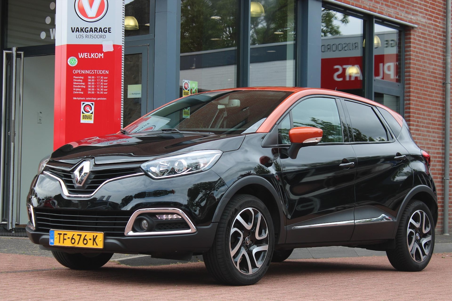 Renault Captur - 0.9 TCE *Dynamique* | Cruise & Climate Control | PDC | Navigatie | Bluetooth | Privacy | L - AutoWereld.nl