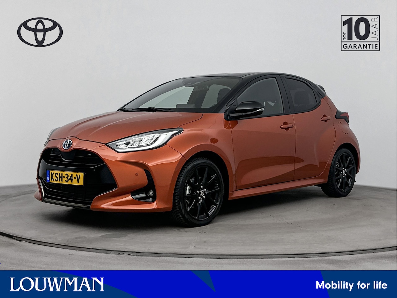 Toyota Yaris - 1.5 Hybrid Executive | Parkeersensoren V+A | Blindspot | Stoelverwarming | - AutoWereld.nl