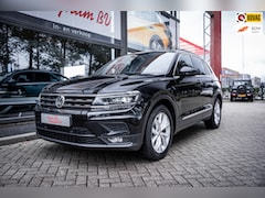 Volkswagen Tiguan - 1.5 TSI ACT Comfortline Business | Automaat | Navi | Cruise | PDC