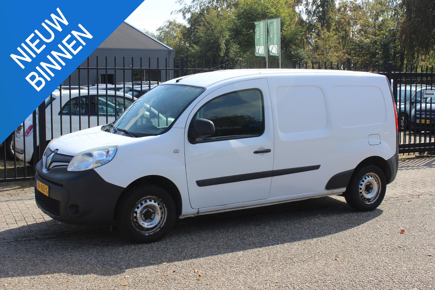 Renault Kangoo Express - 1.5 dCi 90 Express Maxi Black Edition S&S - AutoWereld.nl