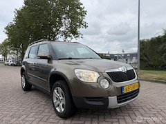 Skoda Yeti - 1.2 TSI Ambition Eerste Eigenaar Panorama Dak