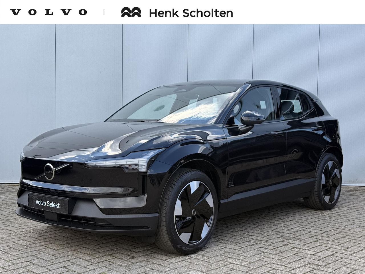 Volvo EX30 - Single Motor Extended Range Plus 69 kWh | Europa | Elektrisch verstelbare voorstoelen | St - AutoWereld.nl