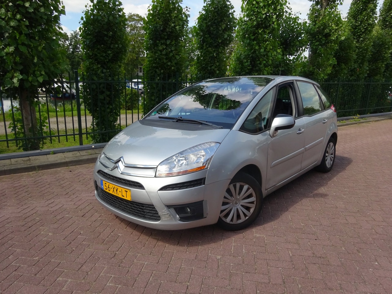 Citroën C4 Picasso - AUTOMAAT MET AIRCO & APK TOT 26-03-2027! - AutoWereld.nl