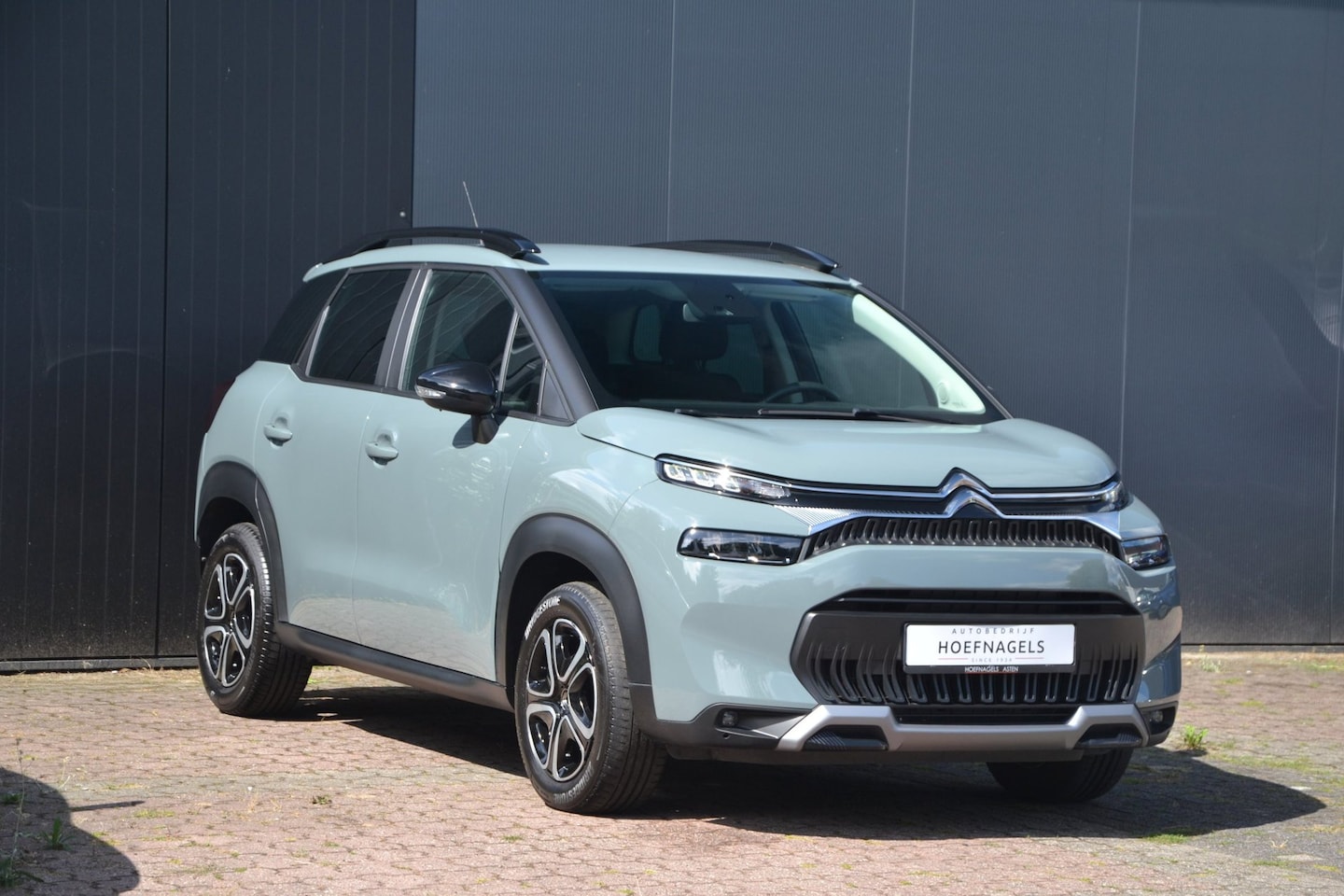 Citroën C3 Aircross - 1.2 130 PK Turbo Automaat Feel * Navigatie / Carplay / 25000 km - AutoWereld.nl