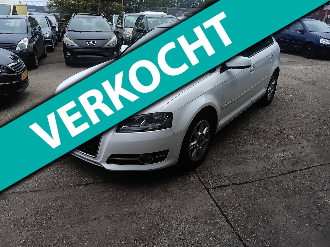 Audi A3 Sportback - 1.6 TDI Ambition Advance AUTOMAAT, aub advertentie lezen!! - AutoWereld.nl