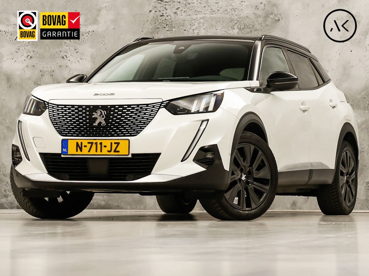 Peugeot e-2008 - EV GT Pack 50 kWh Automaat (SOH 91,5%, PANORAMADAK, VIRTUAL COCKPIT, APPLE CARPLAY, GROOT - AutoWereld.nl