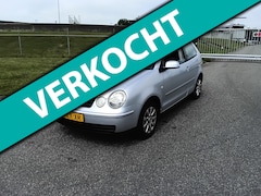 Volkswagen Polo - 1.4-16V