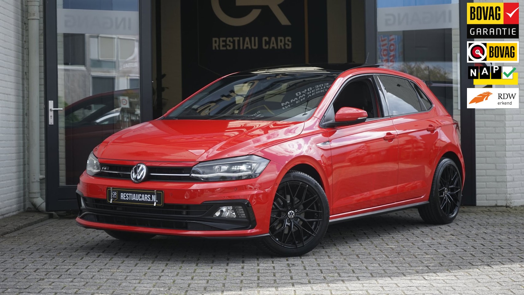 Volkswagen Polo - 1.5 TSI R-Line AUTOMAAT|ACC|CAMERA|CARPLAY|DAB|FULL LED|KEYLESS|NAVIGATIE|MODE|PANORAMA|VI - AutoWereld.nl