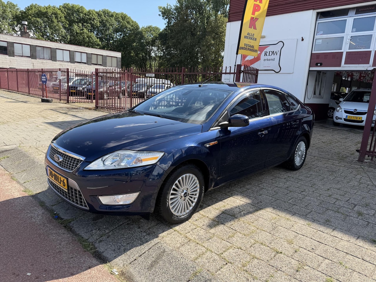 Ford Mondeo - 2.0 16V 107KW 5D Limited - AutoWereld.nl