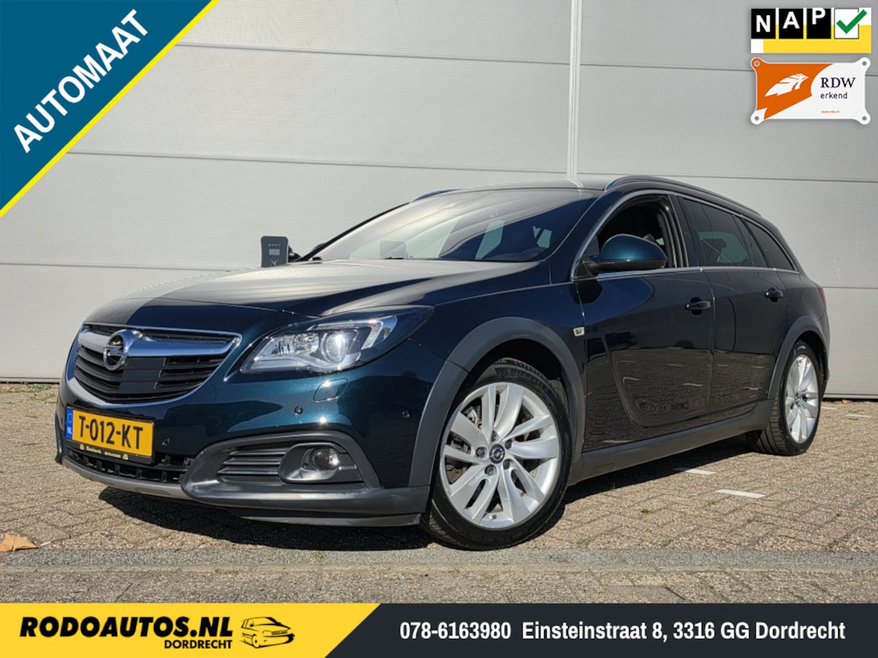Opel Insignia Sports Tourer - 2.0 T Cosmo 4x4 Ecc/Carplay 251pk ✅ - AutoWereld.nl