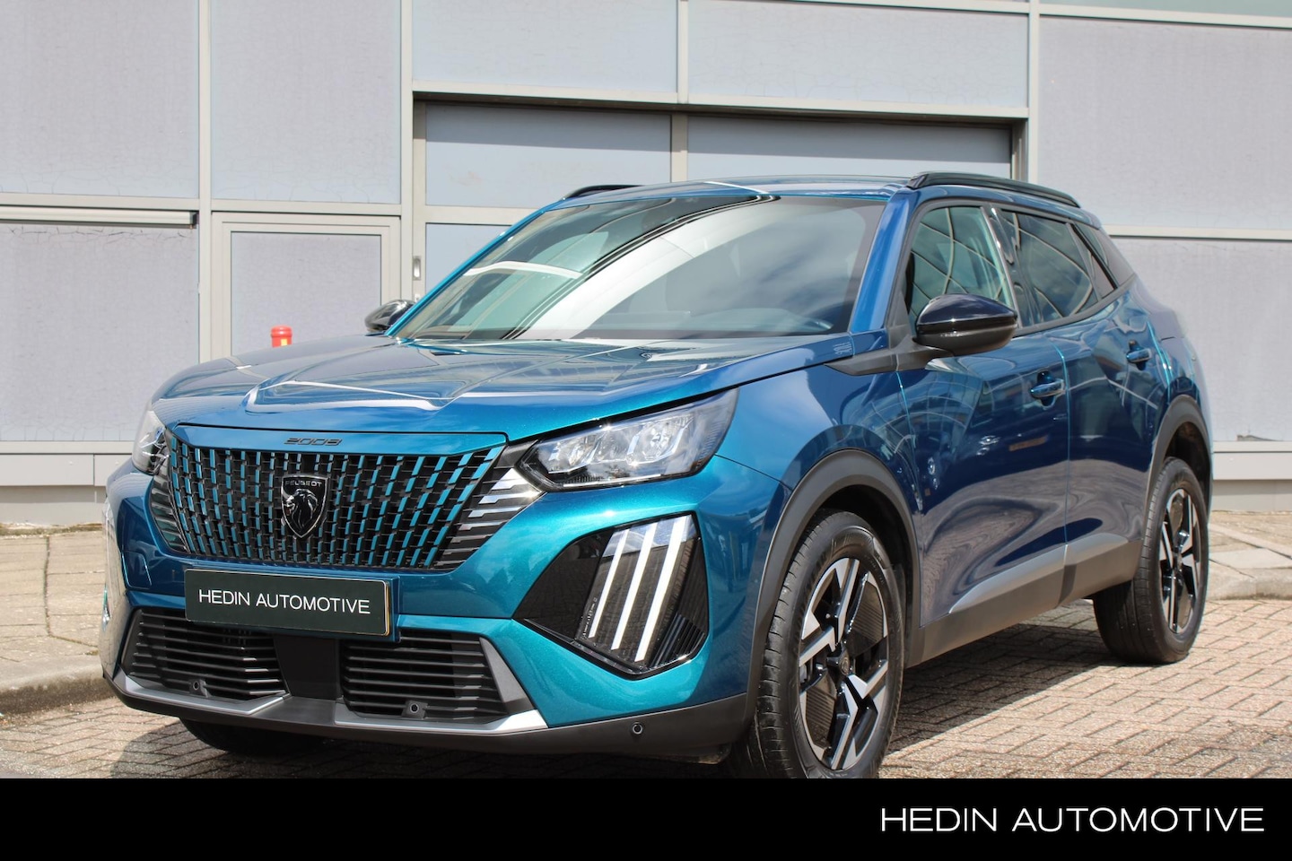 Peugeot 2008 - 1.2 100PK Allure | Navigatie via App | Climate control | Cruise control | Carplay | LED | - AutoWereld.nl