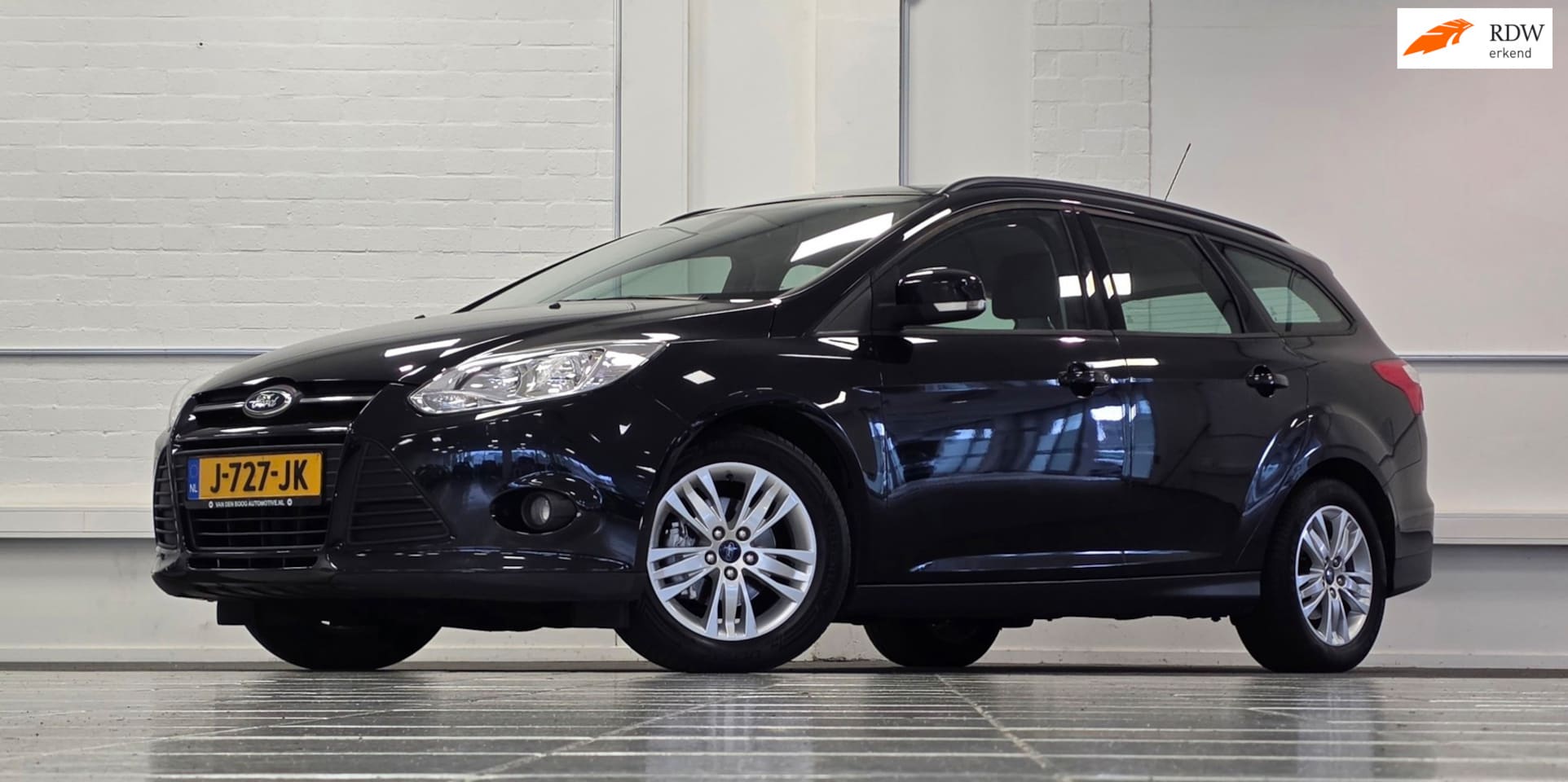 Ford Focus Wagon - 1.0 EcoBoost Edition Trekhaak Goed onderhouden Mooi! Garantie - AutoWereld.nl