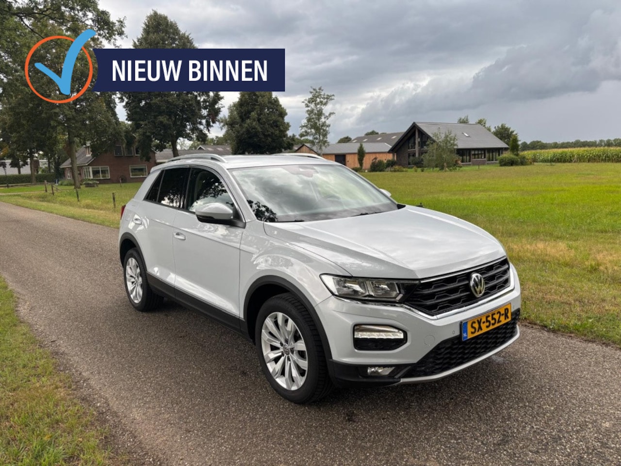 Volkswagen T-Roc - 1.5 TSI Style | ACC | Navigatie | Apple CarPlay | Climatronic | - AutoWereld.nl