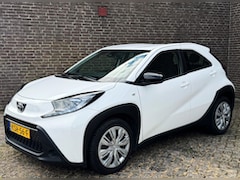 Toyota Aygo X - 1.0 VVT-i MT Play Carplay Camera Cruise-Control Adaptief