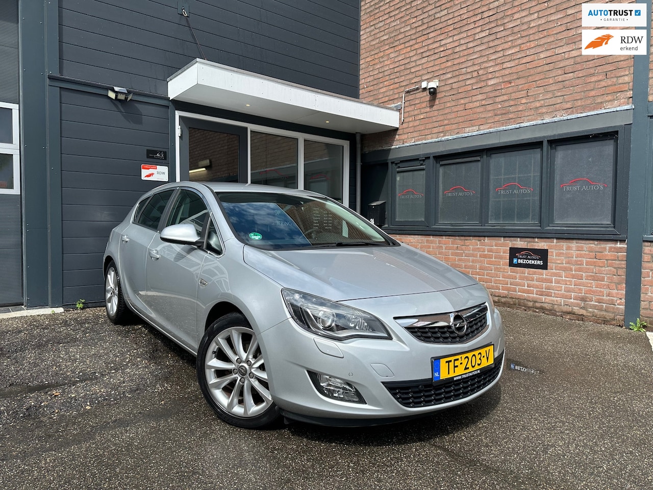 Opel Astra - 1.6 Turbo GT|Pdc|Xenon|Cruise|Navi|Stoelv.warming - AutoWereld.nl