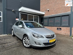 Opel Astra - 1.6 Turbo GT|Pdc|Xenon|Cruise|Navi|Stoelv.warming