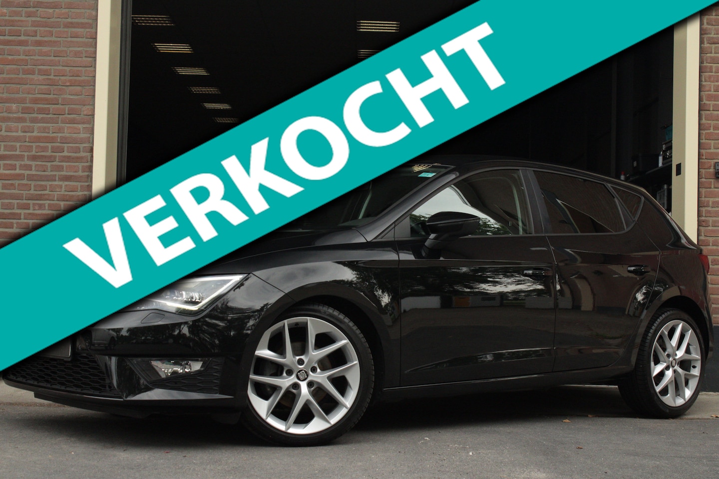 SEAT Leon - 1.4 TSI FR |LED|CarPlay|DCC|Camera|Sound| - AutoWereld.nl