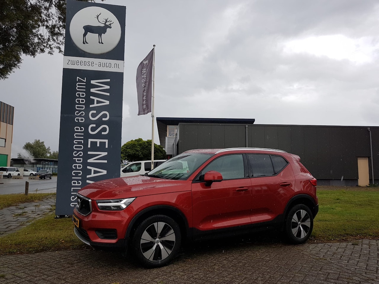 Volvo XC40 - T2 Momentum Business | Rijklaarprijs | Trekhaak | - AutoWereld.nl