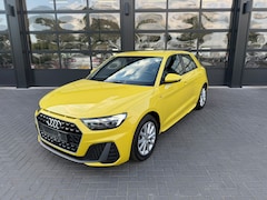 Audi A1 Sportback - 30 TFSI S-Line / LED / ACC / Navi / CarPlay