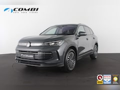 Volkswagen Tiguan - 1.5 eHybrid Life Edition > Nieuw op voorraad Dolphin Gray/18inch/IQ/Design-pakket/Winterpa