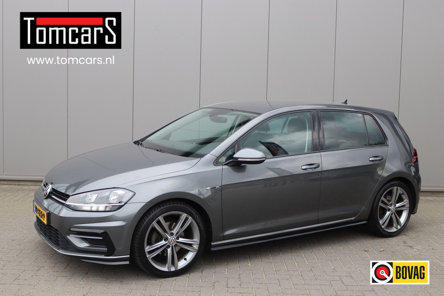 Volkswagen Golf - 1.5 TSI 150PK Highline Business R Navigatie/Camera/Stoelverwarming/Adaptive-cruisecontrol - AutoWereld.nl