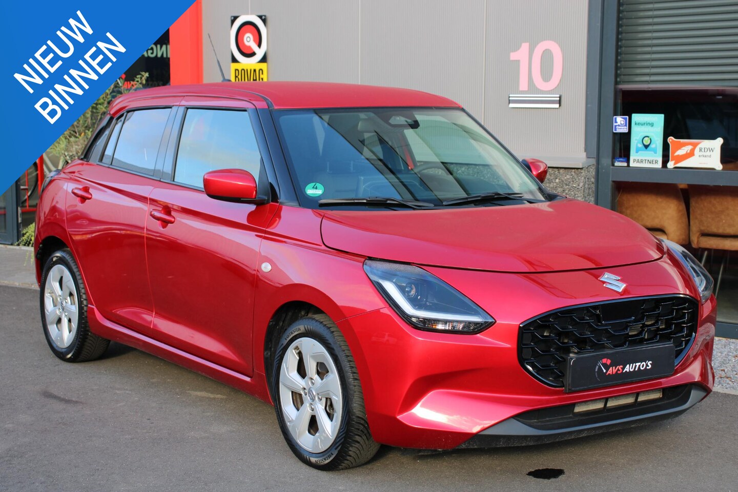 Suzuki Swift - 1.2 Select Smart Hybrid 35DKM, AIRCO, STOELVERWARMING, 2025 - AutoWereld.nl