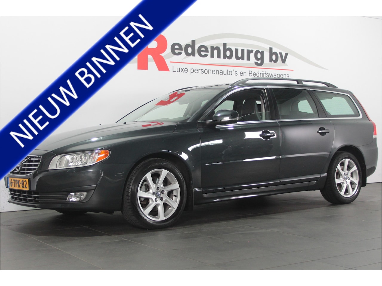 Volvo V70 - 1.6 T4 Nordic+ - Automaat - Leder / Navi / Bluetooth - AutoWereld.nl