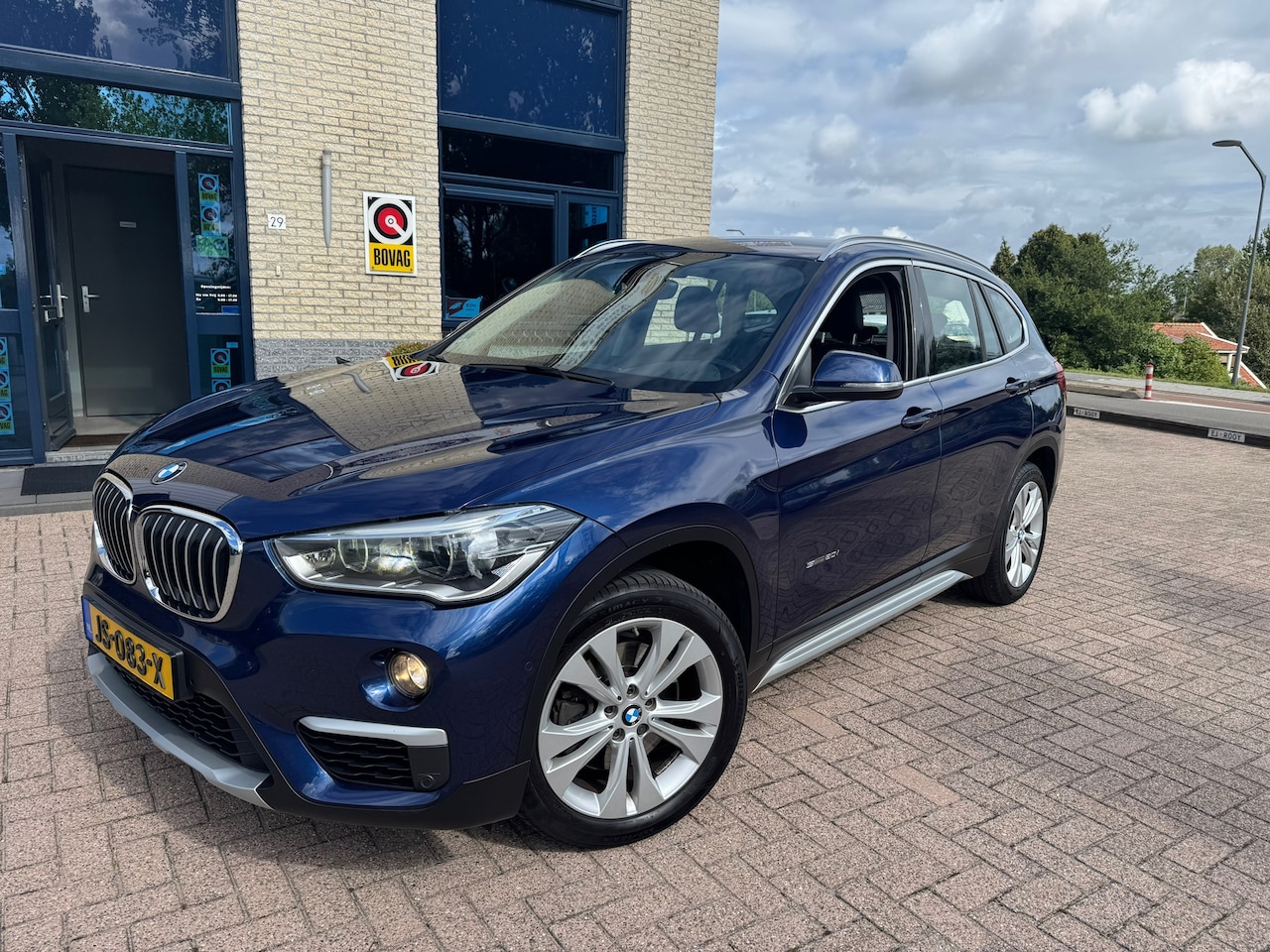 BMW X1 - SDrive20i Centennial Executive- automaat- nl auto - AutoWereld.nl
