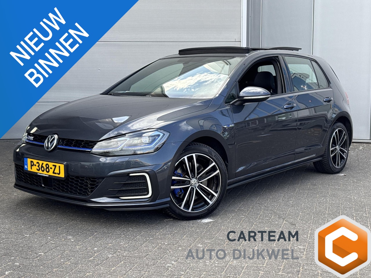 Volkswagen Golf - 1.4 TSI PHEV GTE | Panodak - AutoWereld.nl