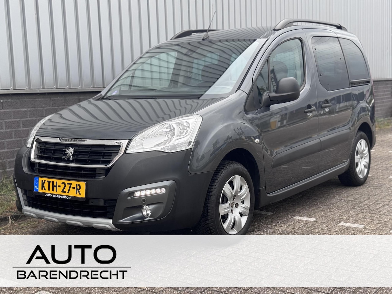 Peugeot Partner Tepee - 1.2 PureTech Allure Apple CarPlay - AutoWereld.nl