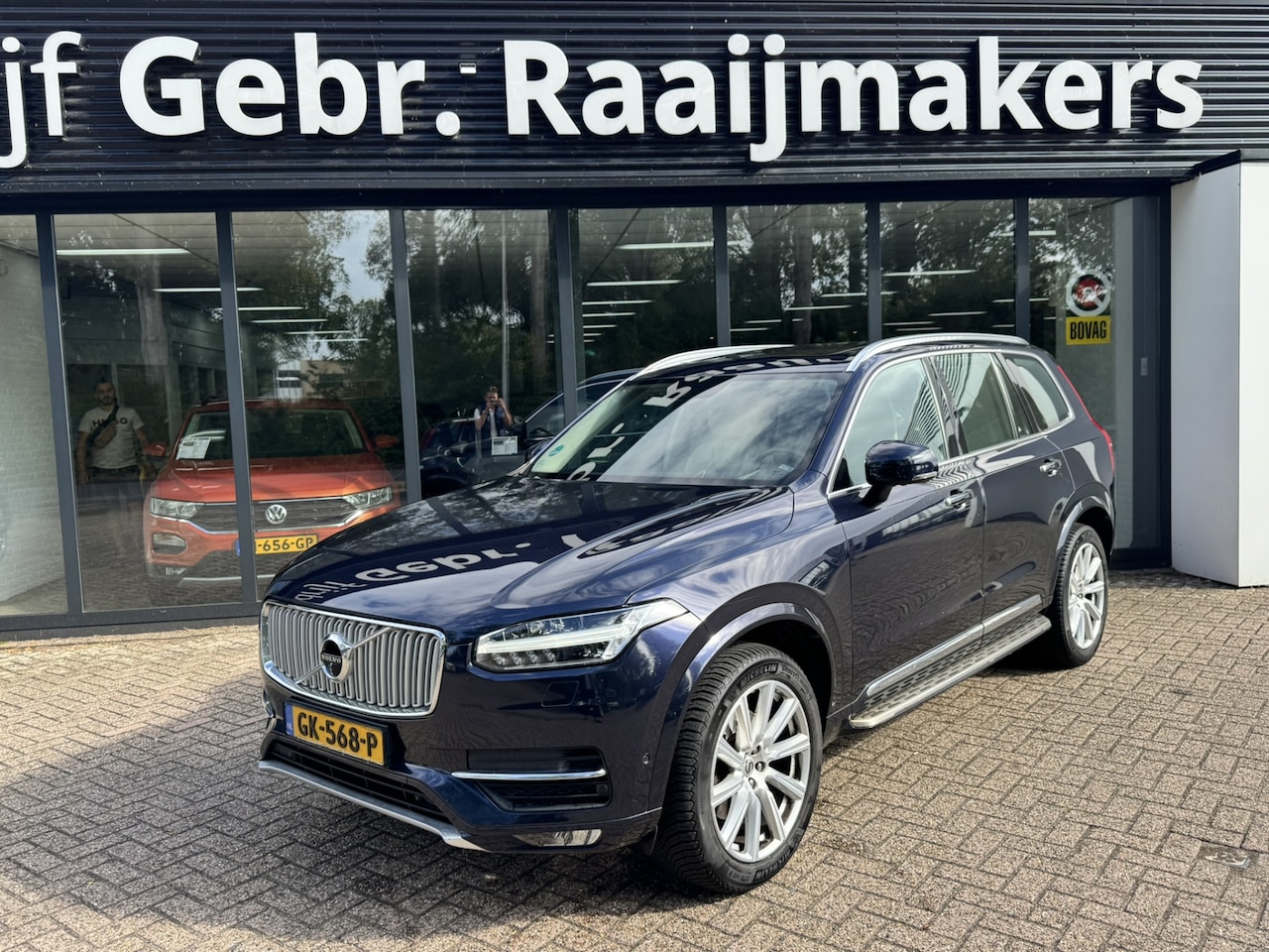 Volvo XC90 - 2.0 D5 AWD Inscription*Panoramadak*AHK*ACC*EXPORT/EX.BPM* - AutoWereld.nl