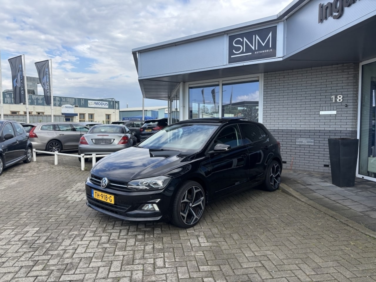 Volkswagen Polo - 1.0 TSI Comf.l. Bus. - AutoWereld.nl