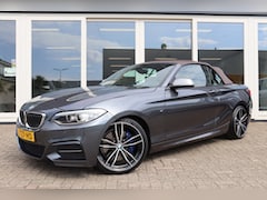 BMW 2-serie Cabrio - M235i xDrive Centennial High Executive, Cruise Control, Airco, Apple Carplay, Camera, Navi