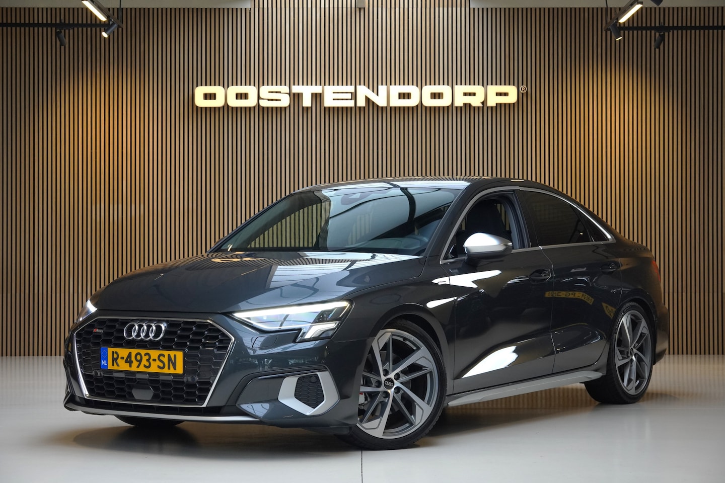 Audi A3 Limousine - 35TFSI/150pk S-Line Edition Automaat|2022|Trekhaak|19"LMV|Leder|Cruise+ACC|PDC+Camera|Wint - AutoWereld.nl