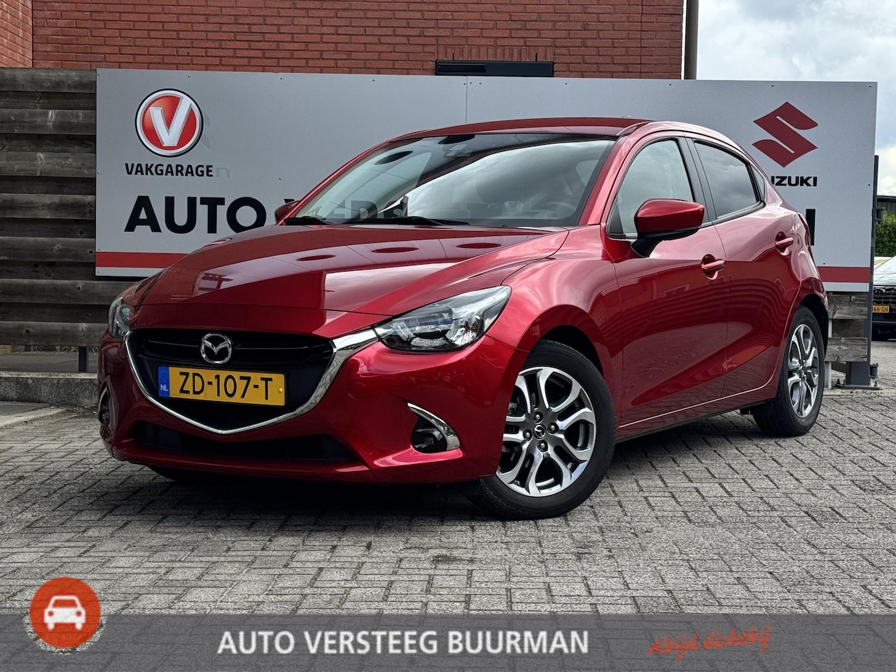 Mazda 2 - 1.5 Skyactiv-G GT-M Head-up Display, Camera, Half leer/alcantara Bekleding, Camera, Keyles - AutoWereld.nl