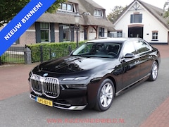 BMW i7 - eDrive 106 kWh EX BTW 56.100 SOH 94% / HEAD-UP / SOFT-CLOSE / ACTIVE-STEERING / 360