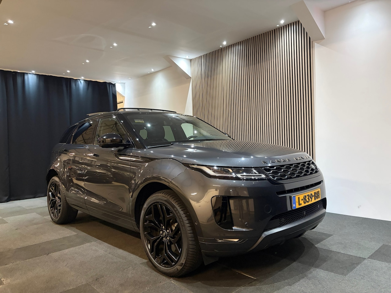 Land Rover Range Rover Evoque - 1.5 P300e AWD HSE 309pk Phev AWD Aut Leder Pano Face lift model orgineel NL Auto - AutoWereld.nl