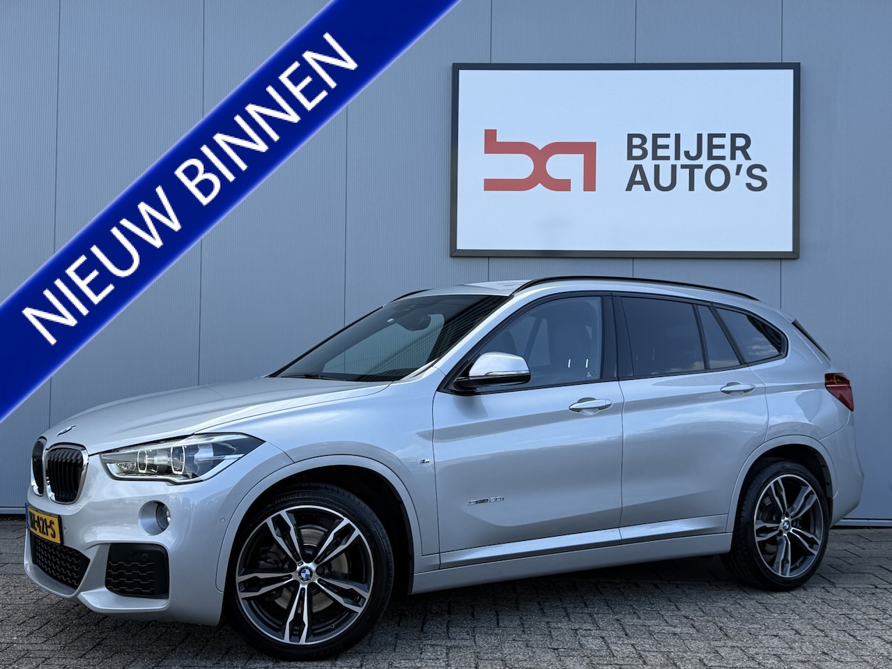 BMW X1 - sDrive20i High Executive Automaat M-Pakket/Camera. - AutoWereld.nl