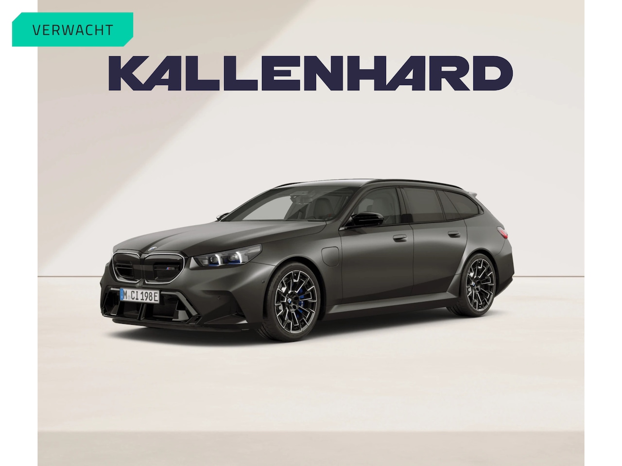 BMW 5-serie Touring - M5 - Individual ''Frozen Deep Grey'' - Pano - Alcantara Hemel - Bowers & Wilkins - AutoWereld.nl