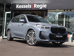 BMW X1 - xDrive23i M-Sport | ACC | HuD | 360 | 20” | Trekhaak | Leer | Keyless | Bliss | Ambient |