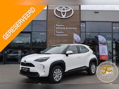 Toyota Yaris Cross - 115 HYBRID DYNAMIC STOEL/STUURVERW PARK-SENSOREN BLIND-SPOT CAMERA AD-CRUISE CLIMA APPLE/A