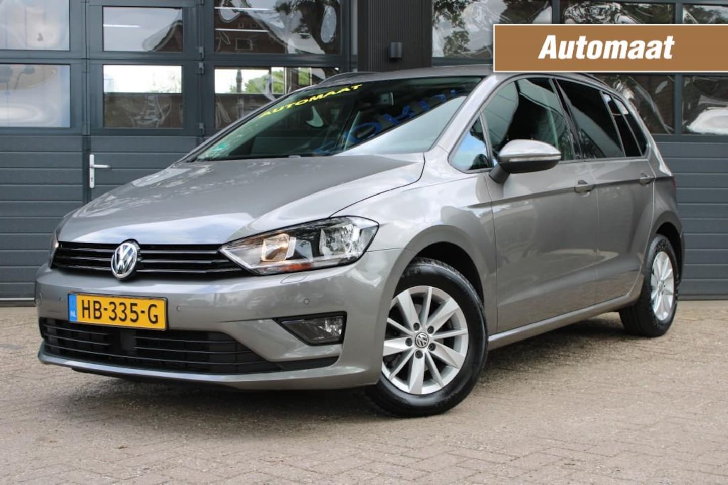 Volkswagen Golf Sportsvan - 1.2 TSI COMFORTLINE Automaat / trekhaak / adaptieve cruise control - AutoWereld.nl