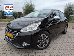 Peugeot 208 - 1.2 VTi OXYGO I Cruise I Clima I Navi I Stoelvw. I Leer I Trekhaak